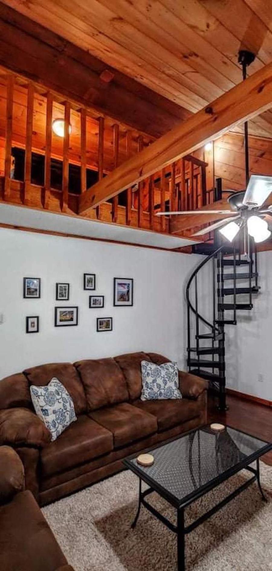 Trailseeker Cabin W King Bed Hot Tub At Red River Gorge Natural Bridge Stanton 外观 照片